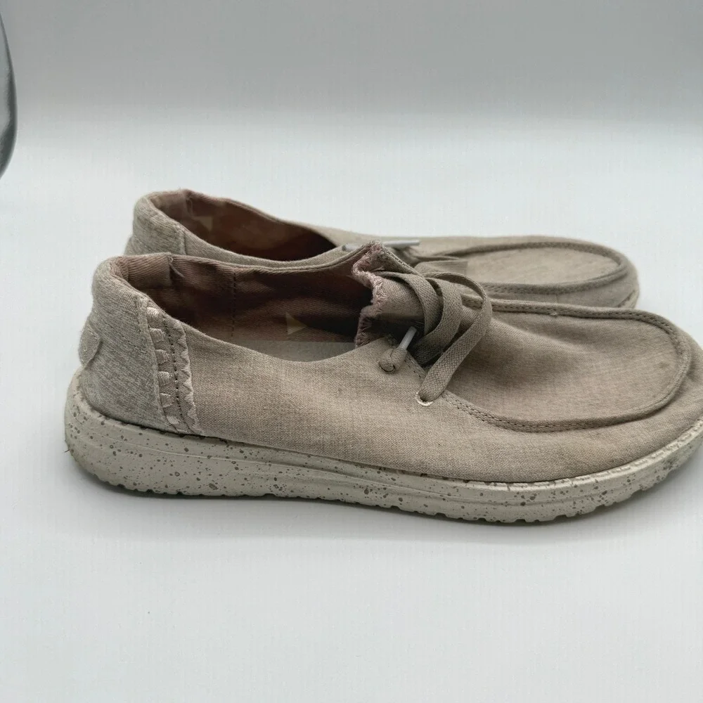 Hey Dude Wendy Shoes Women 7 Tan Linen Slip On Moccasin Loafer Casual Comfort